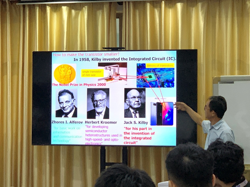 Duong Minh Giao thong_2