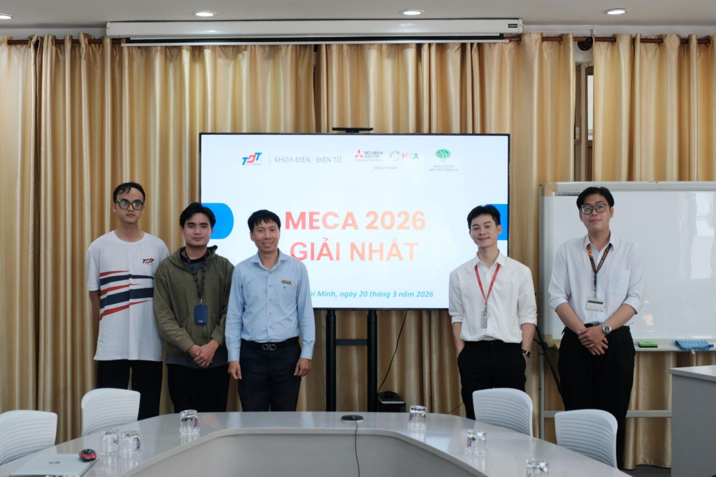 The outstanding team secured First Prize at the university-level preliminary round, demonstrating their capability and strong performance.
